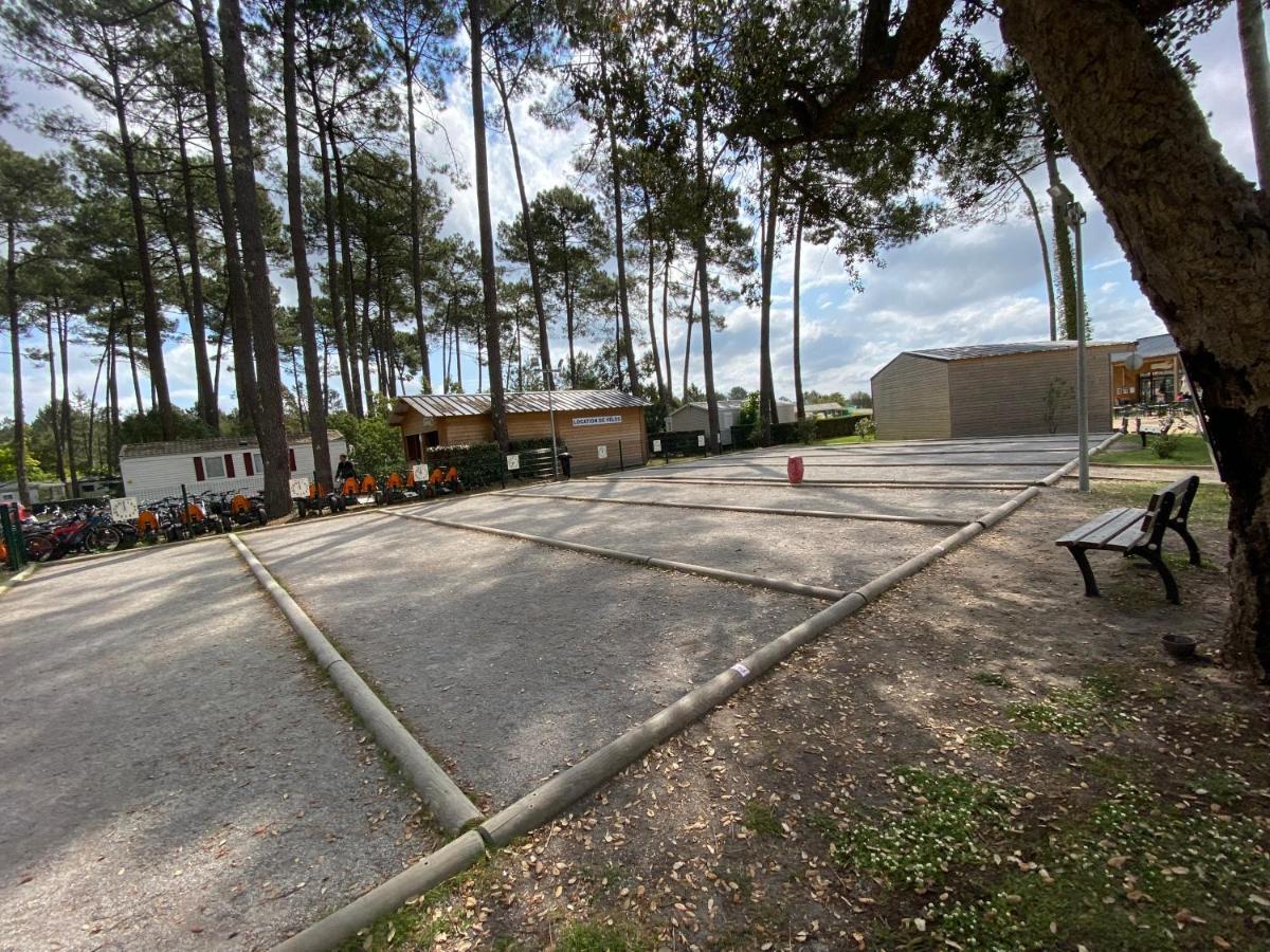Vacances Sous Les Pins, Pres De La Mer, 6-8 Pers,Bien Equipe, Piscine Saint-Julien-en-Born Bagian luar foto